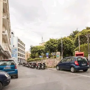  Διαμέρισμα Cozy In The Heart Of The