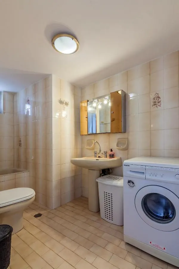 Lovely Apartment Close To The City Center Heraklion   Heraklion (Crete)